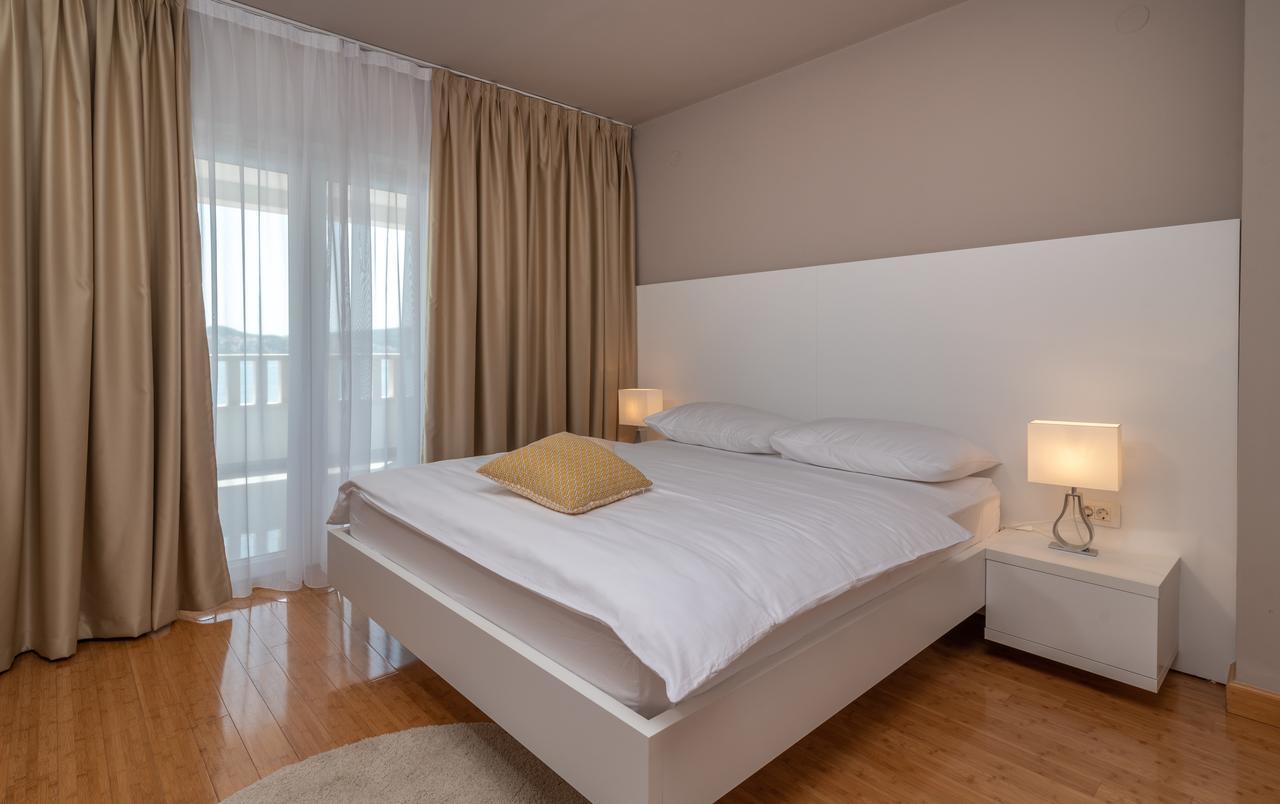 Villa Ana Трогір Екстер'єр фото